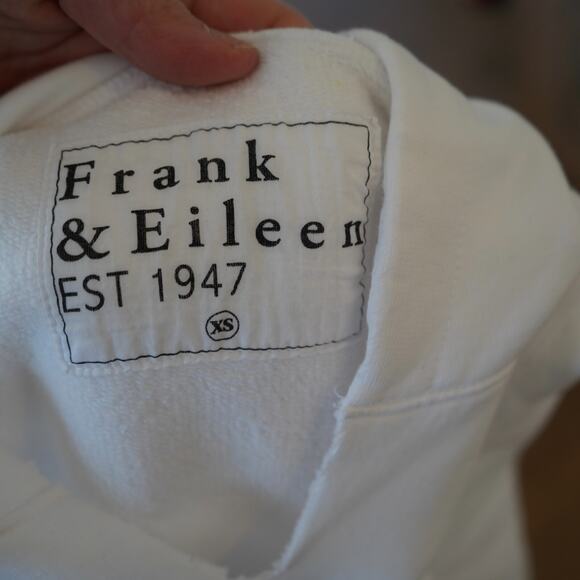 Frank and Eileen Cut Off Sweatshirt Womens XS White Fleece Short Sleeve Pullover - Picture 6 of 6